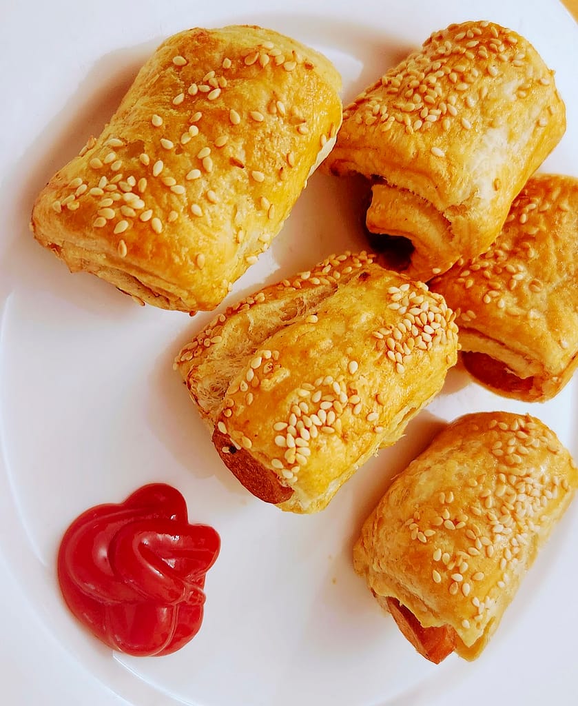 air fryer puff pastry sausage rolls